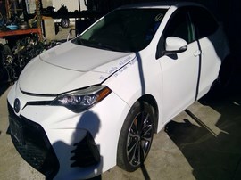 2018 TOYOTA COROLLA, WHITE, SE MODEL, 1.8L, AT.  Z25258